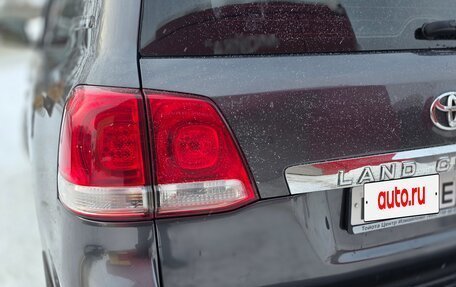 Toyota Land Cruiser 200, 2011 год, 3 900 000 рублей, 17 фотография