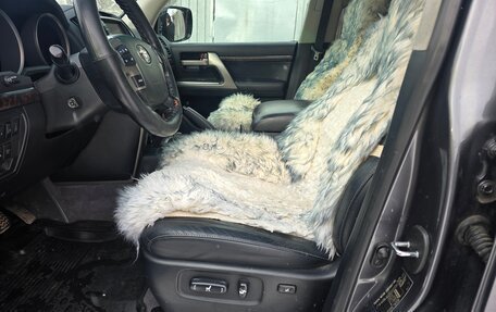 Toyota Land Cruiser 200, 2011 год, 3 900 000 рублей, 30 фотография