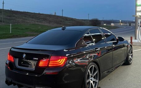 BMW M5, 2013 год, 4 100 000 рублей, 2 фотография