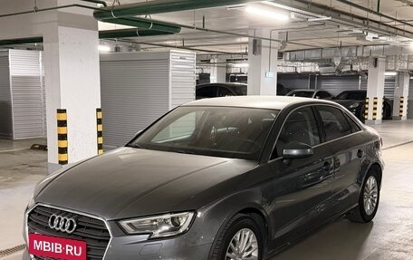 Audi A3, 2018 год, 2 300 000 рублей, 11 фотография