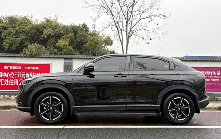 Honda Vezel, 2023 год, 1 850 555 рублей, 8 фотография