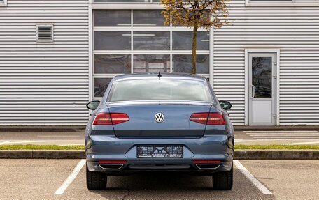 Volkswagen Passat B8 рестайлинг, 2017 год, 1 645 000 рублей, 5 фотография