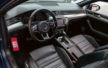 Volkswagen Passat B8 рестайлинг, 2017 год, 1 645 000 рублей, 13 фотография