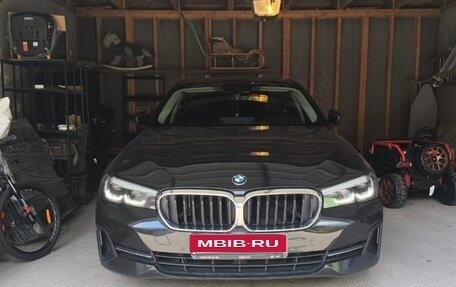 BMW 5 серия, 2021 год, 3 550 000 рублей, 1 фотография