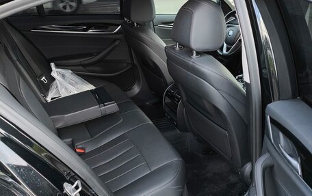 BMW 5 серия, 2021 год, 3 550 000 рублей, 8 фотография