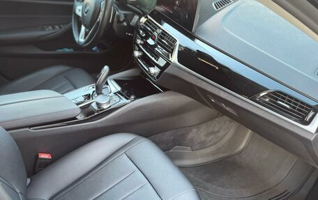 BMW 5 серия, 2021 год, 3 550 000 рублей, 3 фотография