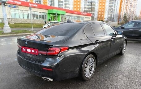 BMW 5 серия, 2021 год, 3 550 000 рублей, 10 фотография