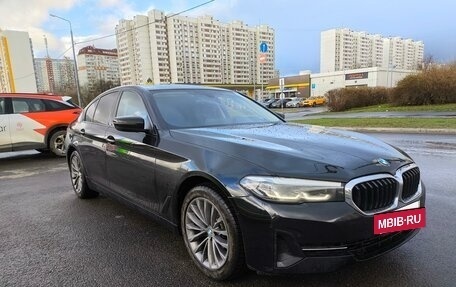 BMW 5 серия, 2021 год, 3 550 000 рублей, 12 фотография