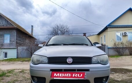 Fiat Albea I рестайлинг, 2011 год, 570 000 рублей, 2 фотография