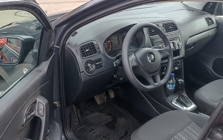 Volkswagen Polo VI (EU Market), 2016 год, 995 000 рублей, 5 фотография