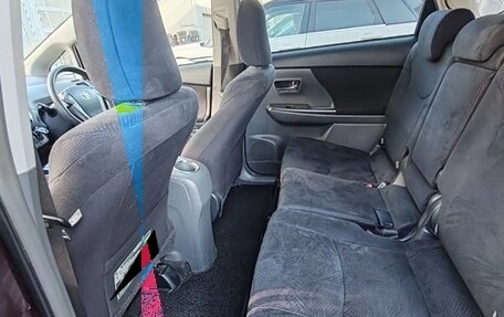 Toyota Prius Alpha I (ZVW40/41), 2013 год, 1 270 000 рублей, 7 фотография