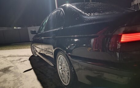 BMW 5 серия, 2001 год, 850 000 рублей, 3 фотография