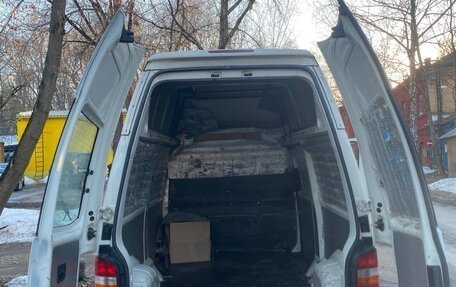 Volkswagen Transporter T5 рестайлинг, 2008 год, 1 000 000 рублей, 8 фотография