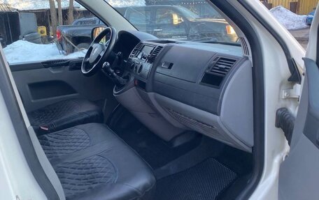 Volkswagen Transporter T5 рестайлинг, 2008 год, 1 000 000 рублей, 7 фотография