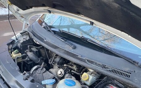 Volkswagen Transporter T5 рестайлинг, 2008 год, 1 000 000 рублей, 9 фотография