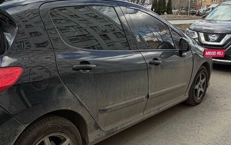 Peugeot 308 II, 2010 год, 490 000 рублей, 2 фотография