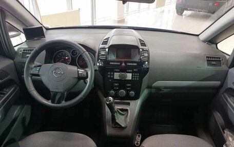 Opel Zafira B, 2010 год, 865 000 рублей, 10 фотография