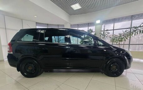 Opel Zafira B, 2010 год, 865 000 рублей, 4 фотография