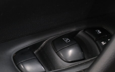 Nissan X-Trail, 2016 год, 2 099 000 рублей, 10 фотография