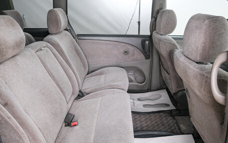 Toyota Estima III рестайлинг -2, 2002 год, 949 000 рублей, 20 фотография