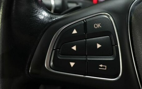 Mercedes-Benz GLA, 2018 год, 2 300 000 рублей, 13 фотография