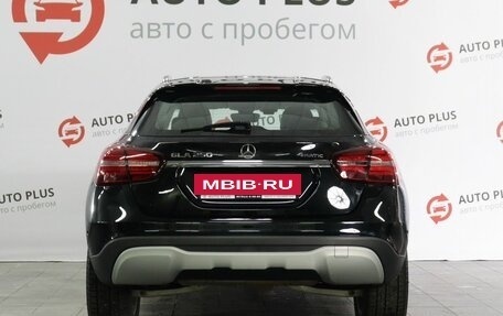 Mercedes-Benz GLA, 2018 год, 2 300 000 рублей, 4 фотография