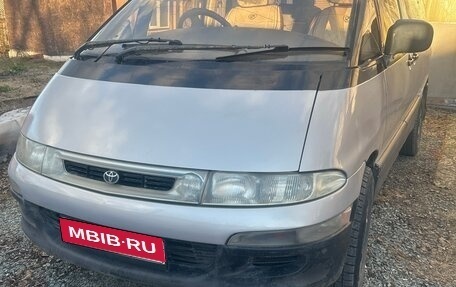 Toyota Estima III рестайлинг -2, 1992 год, 480 000 рублей, 1 фотография