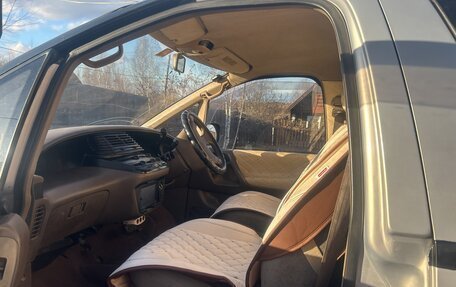 Toyota Estima III рестайлинг -2, 1992 год, 480 000 рублей, 10 фотография