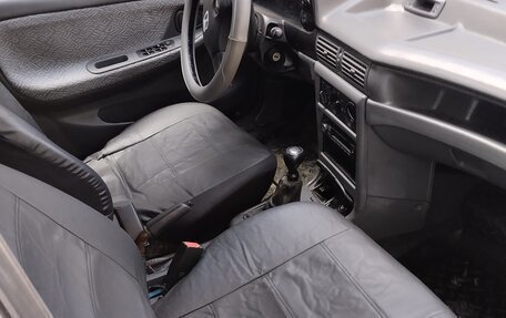 Daewoo Nexia I рестайлинг, 2002 год, 123 000 рублей, 3 фотография