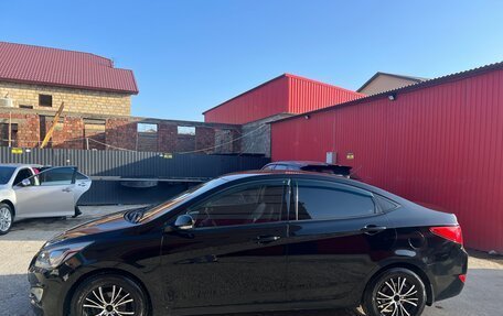 Hyundai Solaris II рестайлинг, 2014 год, 855 000 рублей, 2 фотография