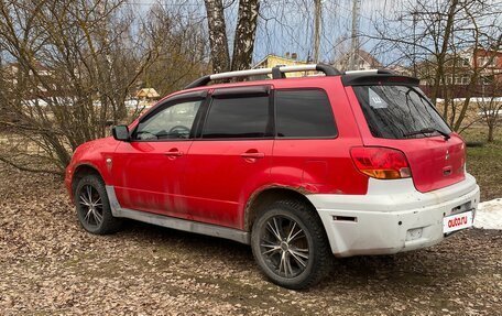 Mitsubishi Outlander III рестайлинг 3, 2002 год, 370 000 рублей, 2 фотография