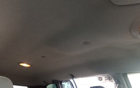 Chrysler Voyager IV, 2003 год, 550 000 рублей, 8 фотография