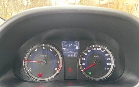 Hyundai Solaris II рестайлинг, 2016 год, 1 200 000 рублей, 2 фотография