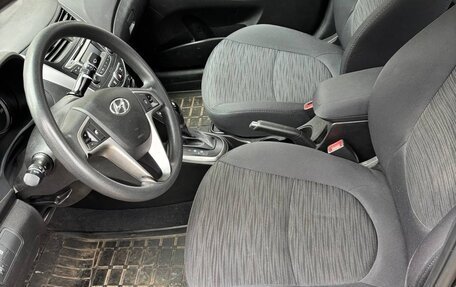 Hyundai Solaris II рестайлинг, 2016 год, 1 200 000 рублей, 28 фотография