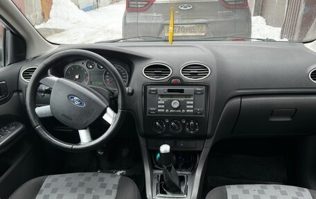 Ford Focus II рестайлинг, 2006 год, 325 000 рублей, 6 фотография