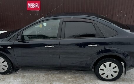 Ford Focus II рестайлинг, 2006 год, 325 000 рублей, 2 фотография