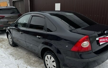Ford Focus II рестайлинг, 2006 год, 325 000 рублей, 3 фотография