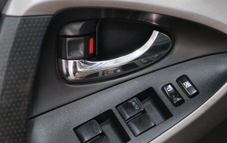 Toyota RAV4, 2007 год, 1 549 000 рублей, 2 фотография