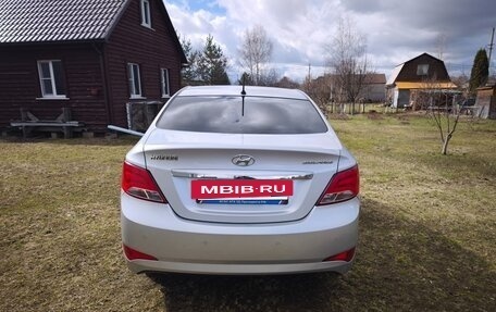 Hyundai Solaris II рестайлинг, 2015 год, 1 150 000 рублей, 8 фотография