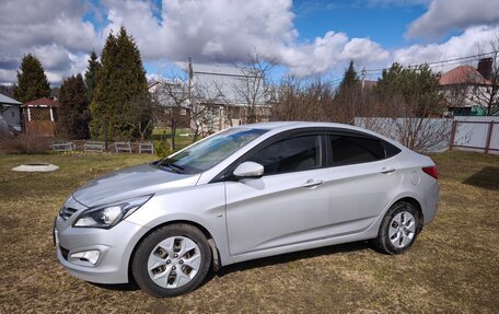 Hyundai Solaris II рестайлинг, 2015 год, 1 150 000 рублей, 18 фотография