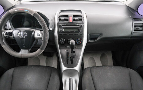 Toyota Auris II, 2011 год, 1 099 000 рублей, 11 фотография