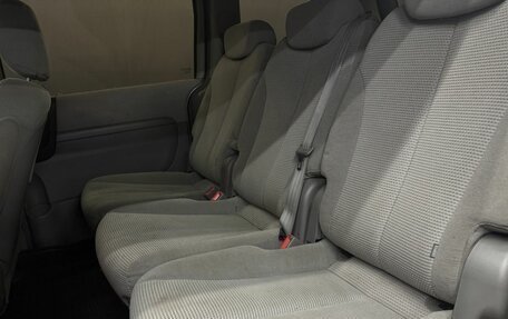 KIA Carnival III, 2007 год, 779 900 рублей, 11 фотография