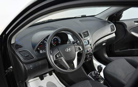 Hyundai Solaris II рестайлинг, 2015 год, 799 000 рублей, 6 фотография