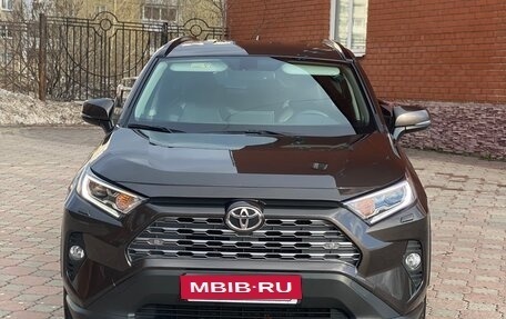 Toyota RAV4, 2021 год, 4 650 000 рублей, 1 фотография