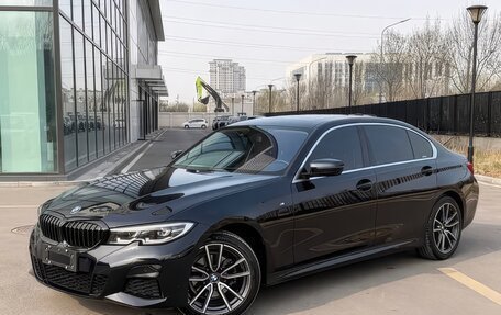 BMW 3 серия, 2022 год, 2 750 000 рублей, 1 фотография