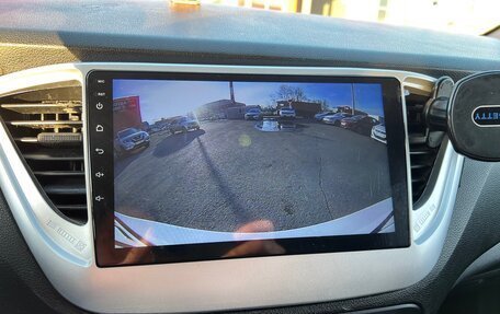 Hyundai Solaris II рестайлинг, 2017 год, 749 000 рублей, 6 фотография