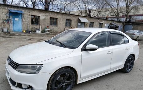 Volkswagen Jetta VI, 2014 год, 480 000 рублей, 2 фотография