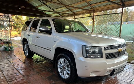 Chevrolet Tahoe III, 2013 год, 2 780 000 рублей, 5 фотография