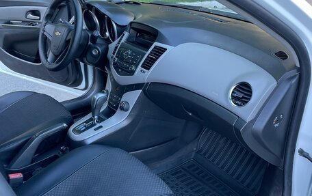 Chevrolet Cruze II, 2012 год, 799 000 рублей, 9 фотография