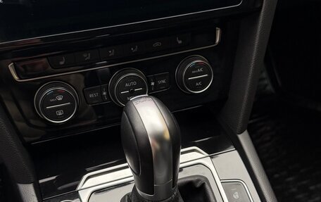 Volkswagen Passat B8 рестайлинг, 2019 год, 1 630 000 рублей, 11 фотография